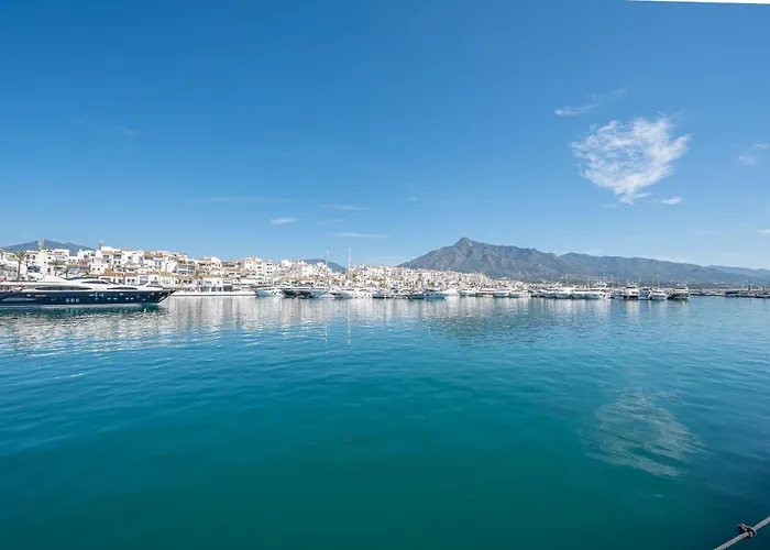 Magnifico Apto En Puerto Banus * Piscina * Parking * Marbella