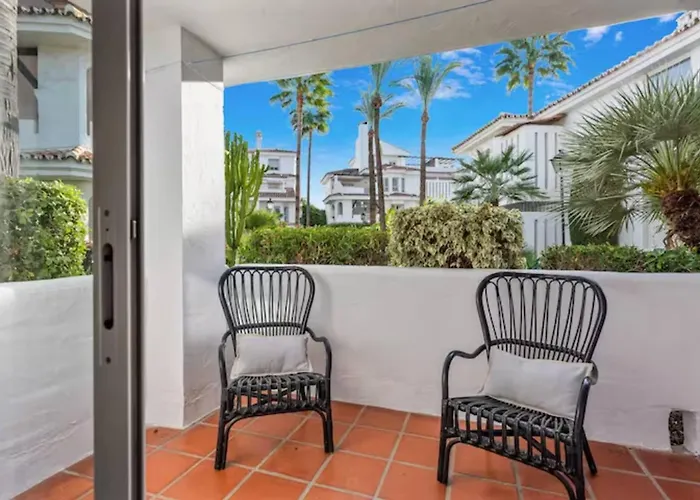 Magnifico Apto En Puerto Banus * Piscina * Parking