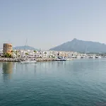 Magnifico Apto En Puerto Banus * Piscina * Parking