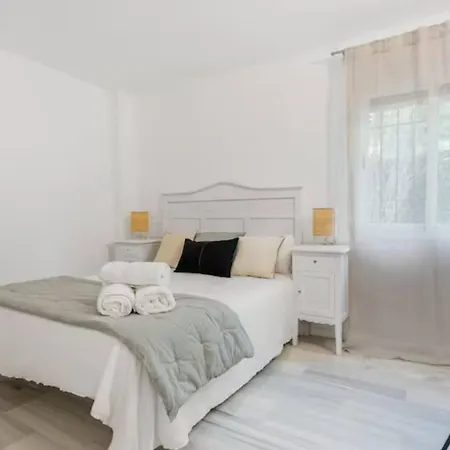 Magnifico Apto En Puerto Banus * Piscina * Parking 아파트 마르베야
