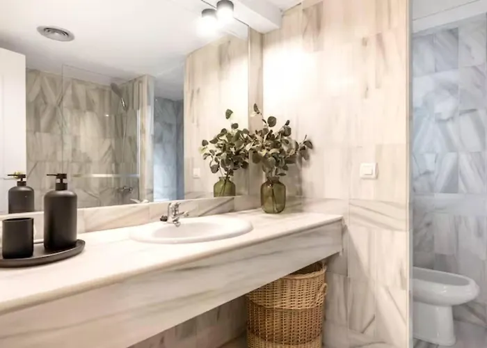 Magnifico Apto En Puerto Banus * Piscina * Parking Apartment