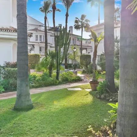 Magnifico Apto En Puerto Banus * Piscina * Parking شقة ماربيا